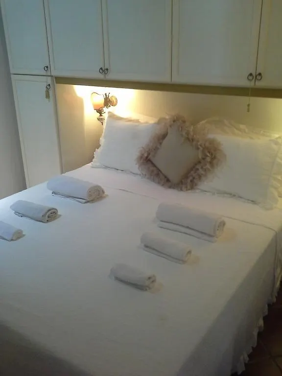 Relais Michelangelo Aparthotel Mostacciano Italy