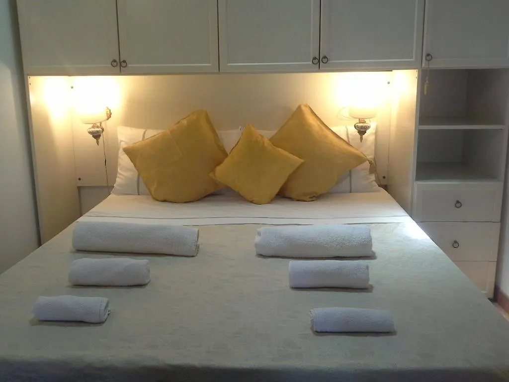 Relais Michelangelo Aparthotel Mostacciano Italy
