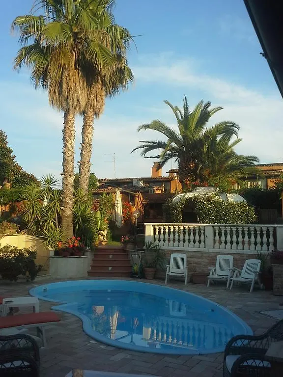 Relais Michelangelo Aparthotel Mostacciano 0*, Rome