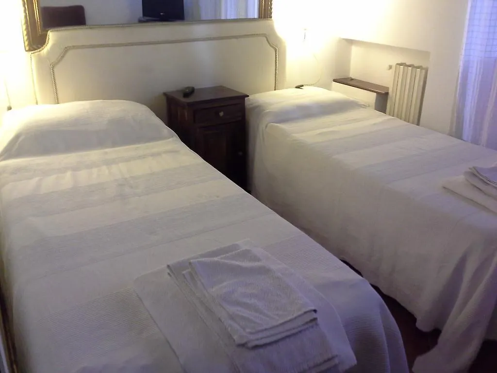 Relais Michelangelo Aparthotel Mostacciano Italy