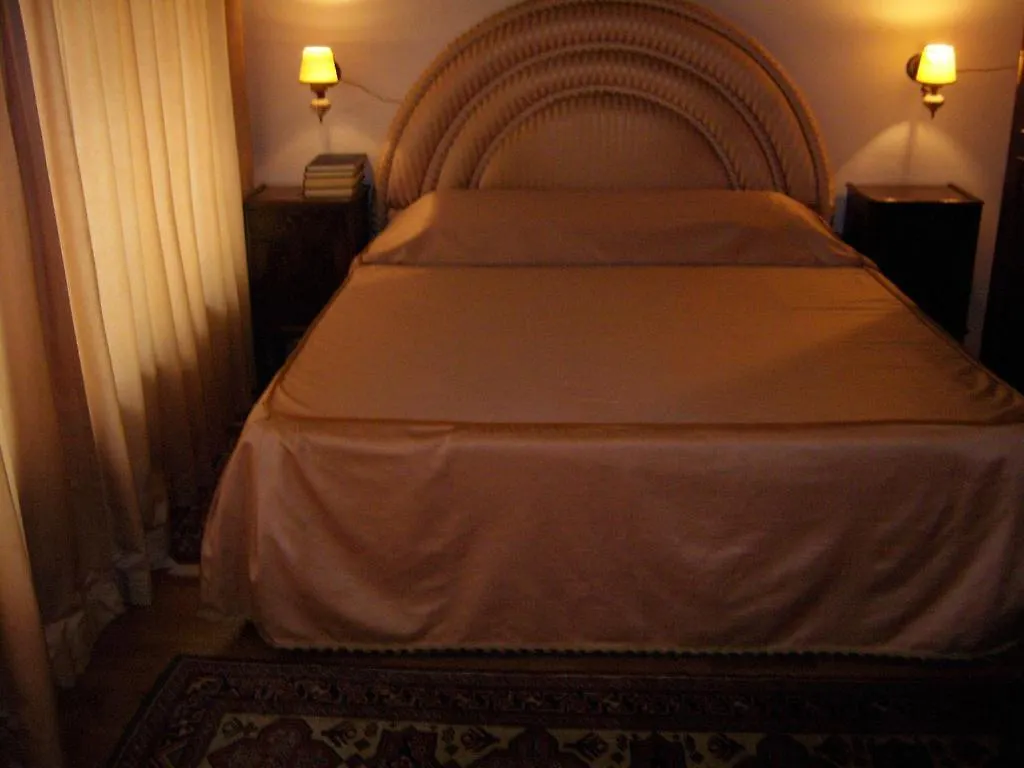 Relais Michelangelo Aparthotel Mostacciano 0*, Rome