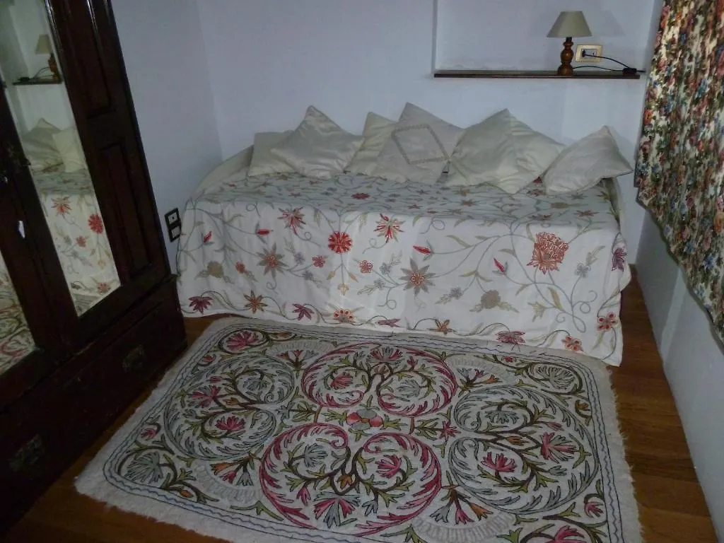 Relais Michelangelo Aparthotel Mostacciano