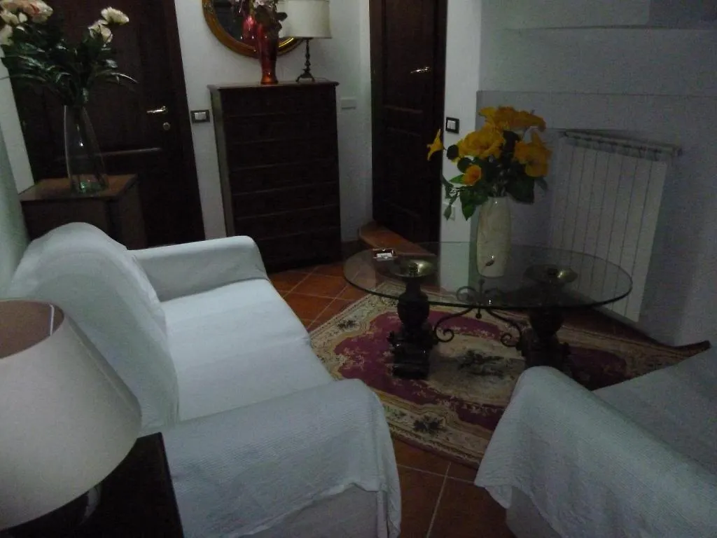 Relais Michelangelo Aparthotel Mostacciano