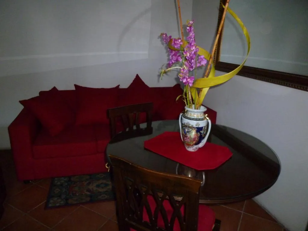 Relais Michelangelo Aparthotel Mostacciano