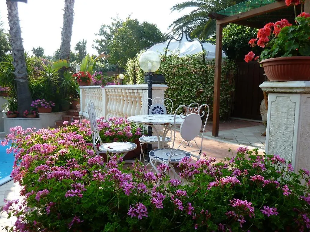 Relais Michelangelo Aparthotel Mostacciano