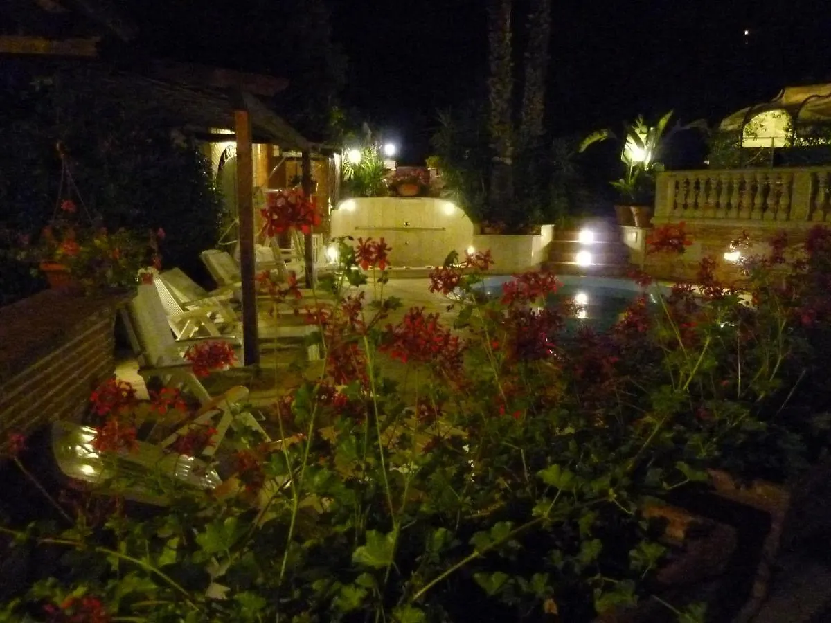 Relais Michelangelo Aparthotel Mostacciano Rome