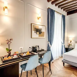 بيت ضيافة Babuino Palace&suites, روما