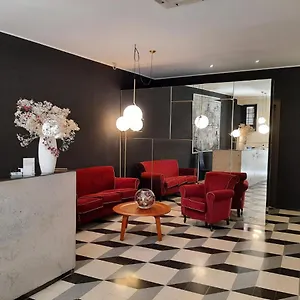 3* Hotel Navona Theatre