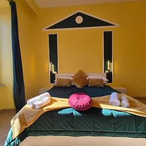 Konukevi Residenze Serventi Longhi, Roma
